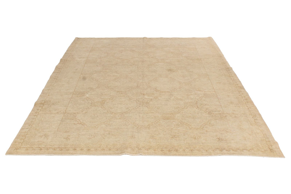 7x9 Beige Turkish Oushak Rug