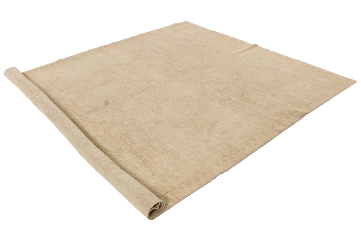 7x9 Beige Turkish Oushak Rug