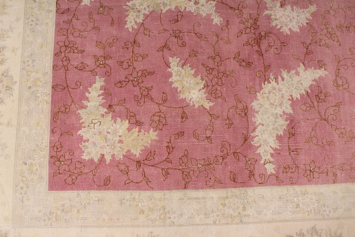 9x12 Pink and Beige Turkish Traditional Rug