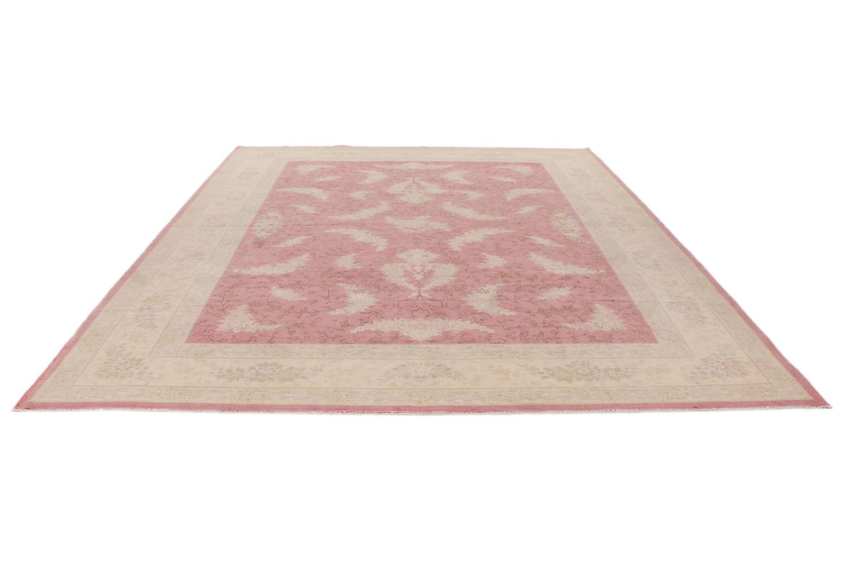 9x12 Pink and Beige Turkish Traditional Rug