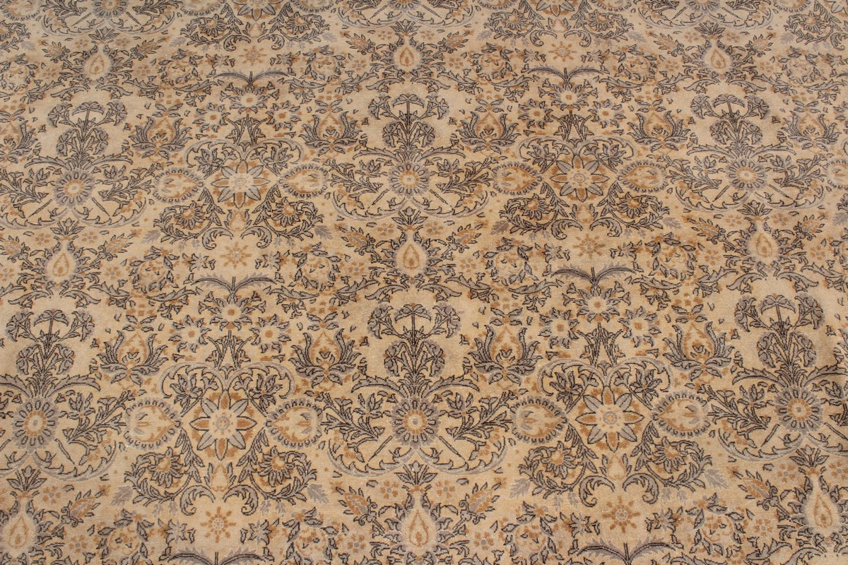 9x12 Beige and Gray Persian Traditional Rug