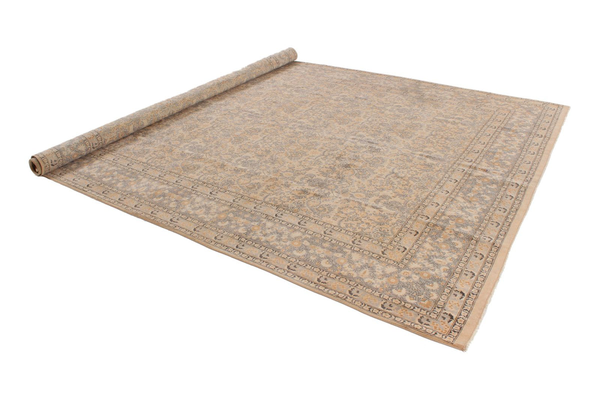 9x12 Beige and Gray Persian Traditional Rug