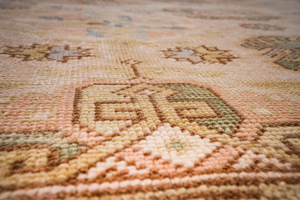6x10 Beige and Ivory Turkish Traditional Rug