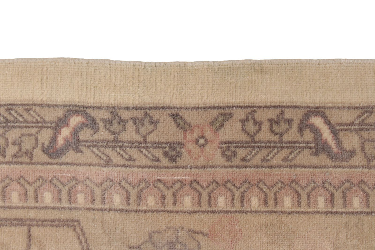 9x12 Ivory and Beige Persian Traditional Rug