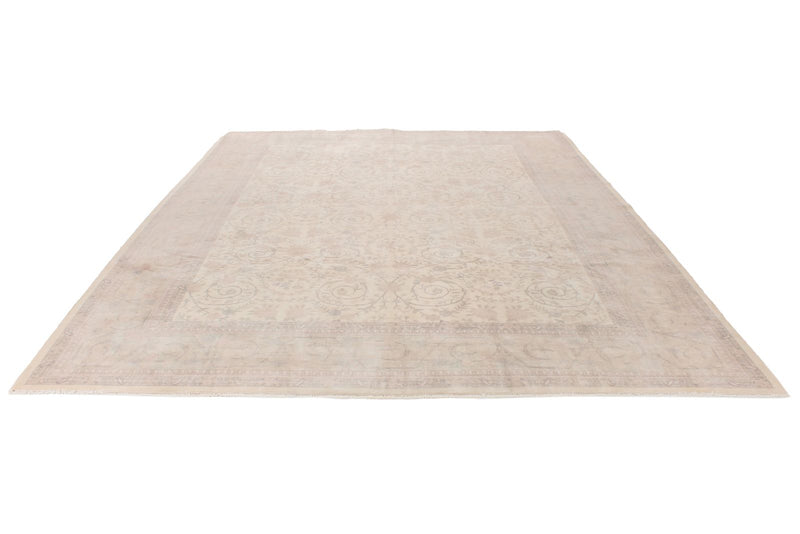 9x12 Ivory and Beige Persian Traditional Rug
