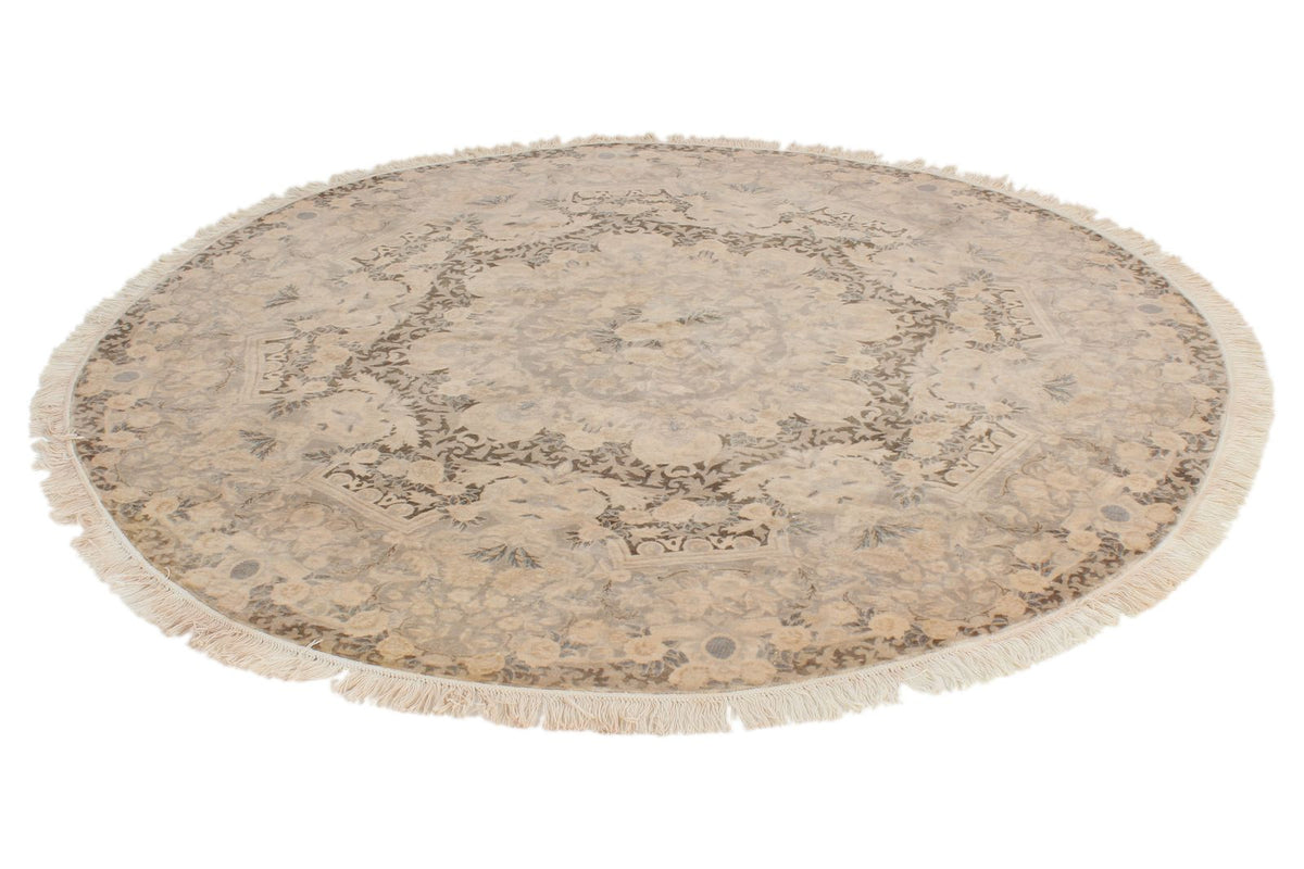 6x6 Dark Brown and Brown Traditional Rug