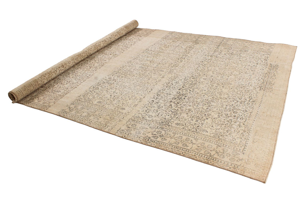 7x10 Beige and Brown Turkish Anatolian Rug