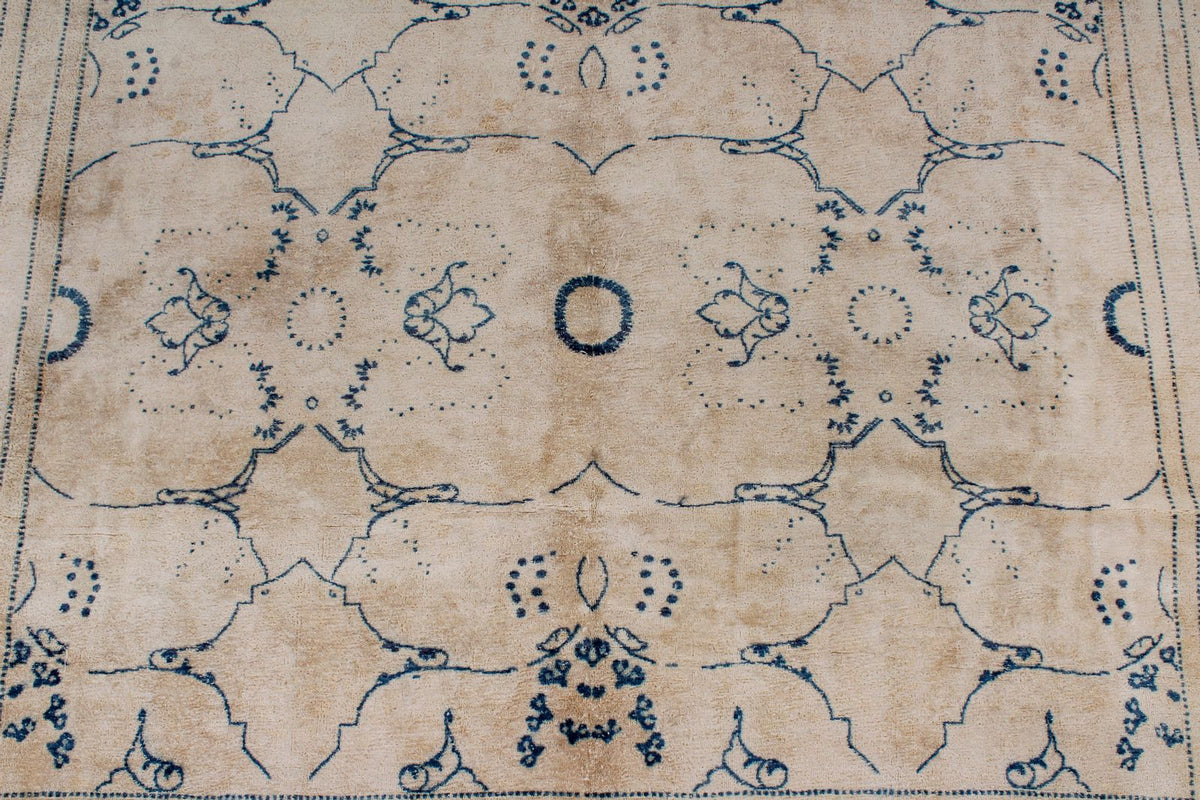 6x9 Beige and Blue Persian Traditional Rug