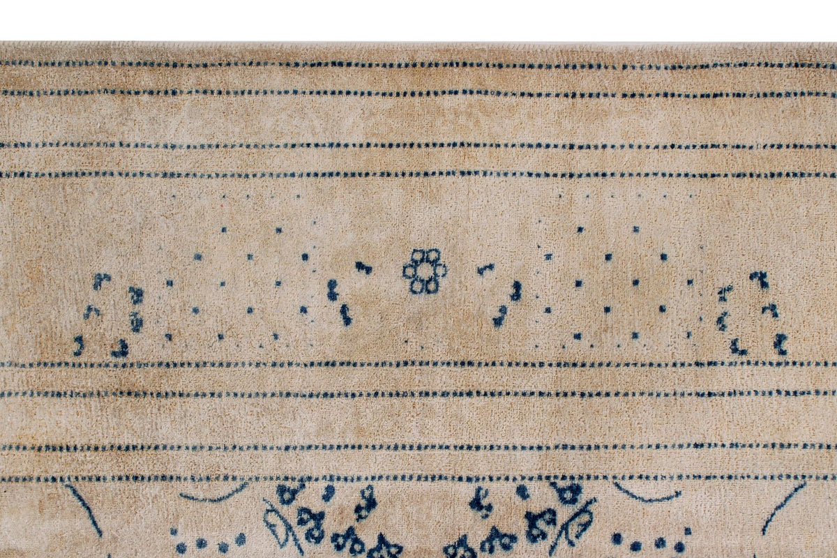 6x9 Beige and Blue Persian Traditional Rug