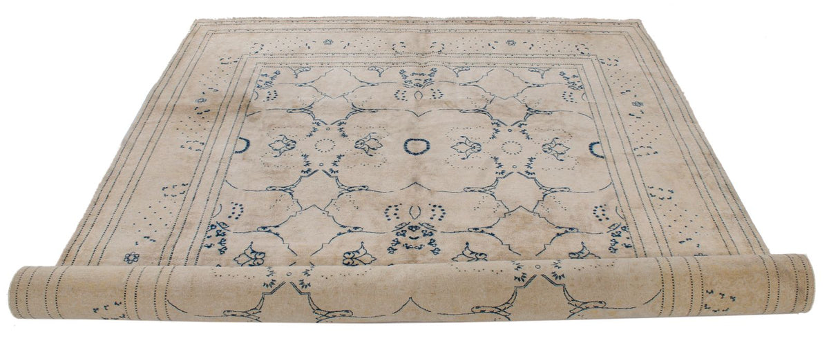 6x9 Beige and Blue Persian Traditional Rug