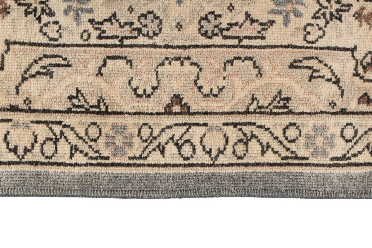 9x12 Brown and Beige Traditional Rug