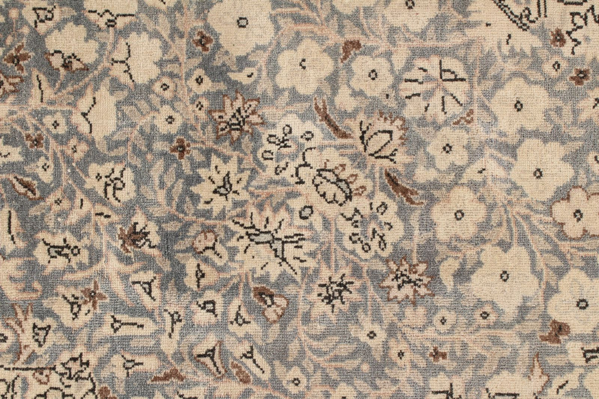 9x12 Brown and Beige Traditional Rug