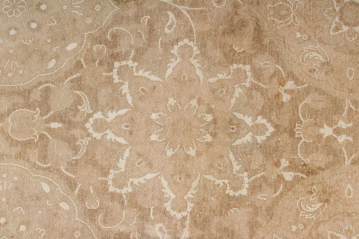 8x10 Beige and Brown Turkish Oushak Rug