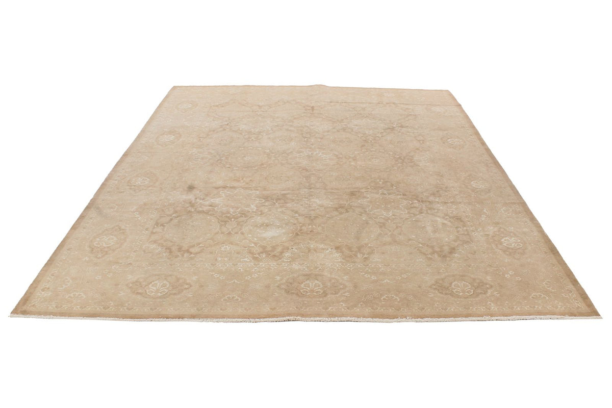 8x10 Beige and Brown Turkish Oushak Rug