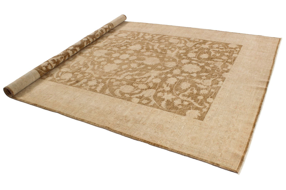 7x10 Beige and Brown Turkish Oushak Rug