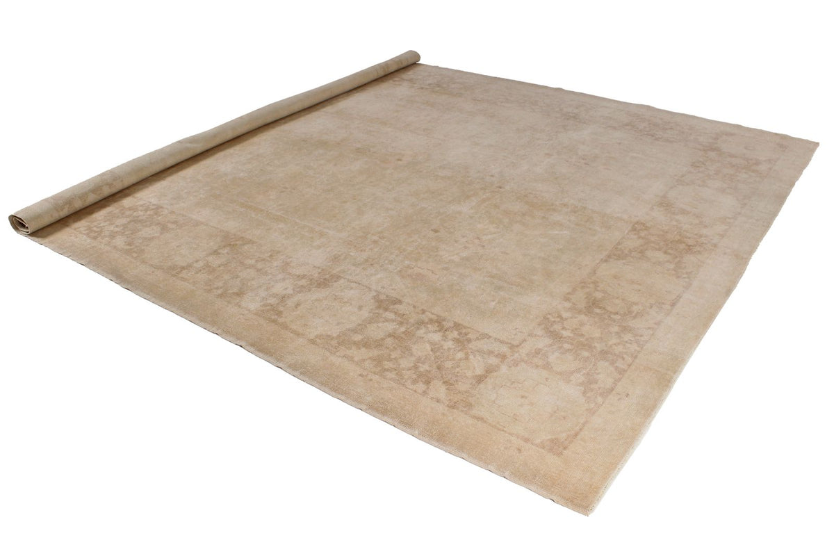 9x12 Beige and Brown Turkish Oushak Rug