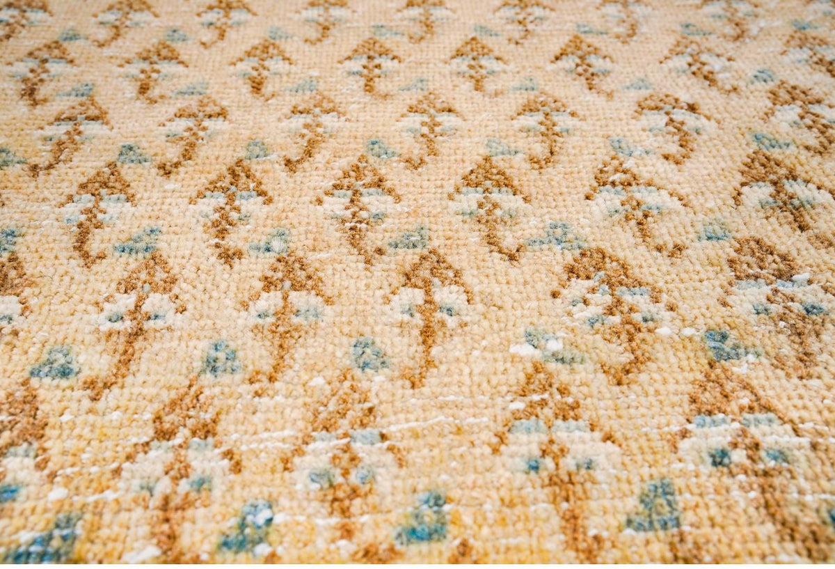 8x10 Brown and Beige Persian Rug