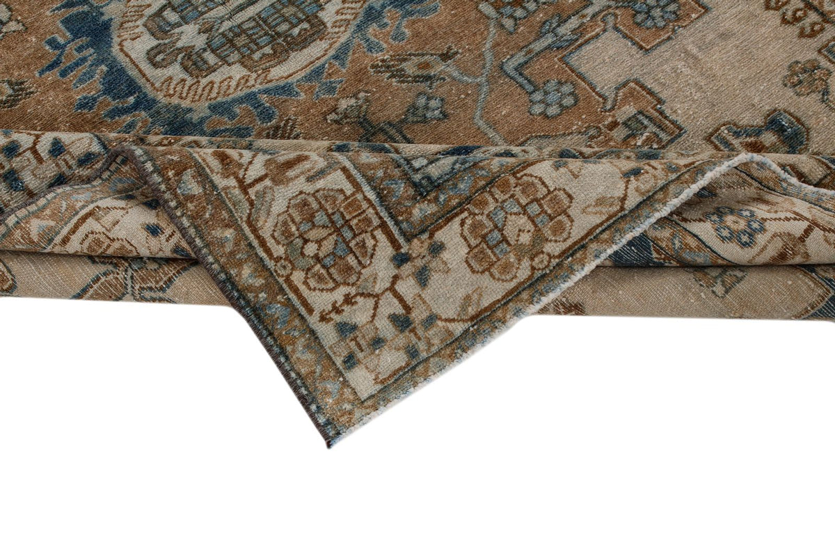 4x7 Beige and Blue Persian Rug