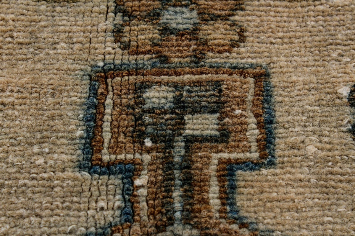 4x7 Beige and Blue Persian Rug