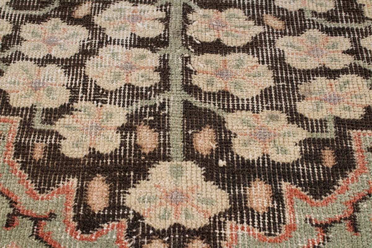 8x12 Black and Pink Persian Traditional Rug