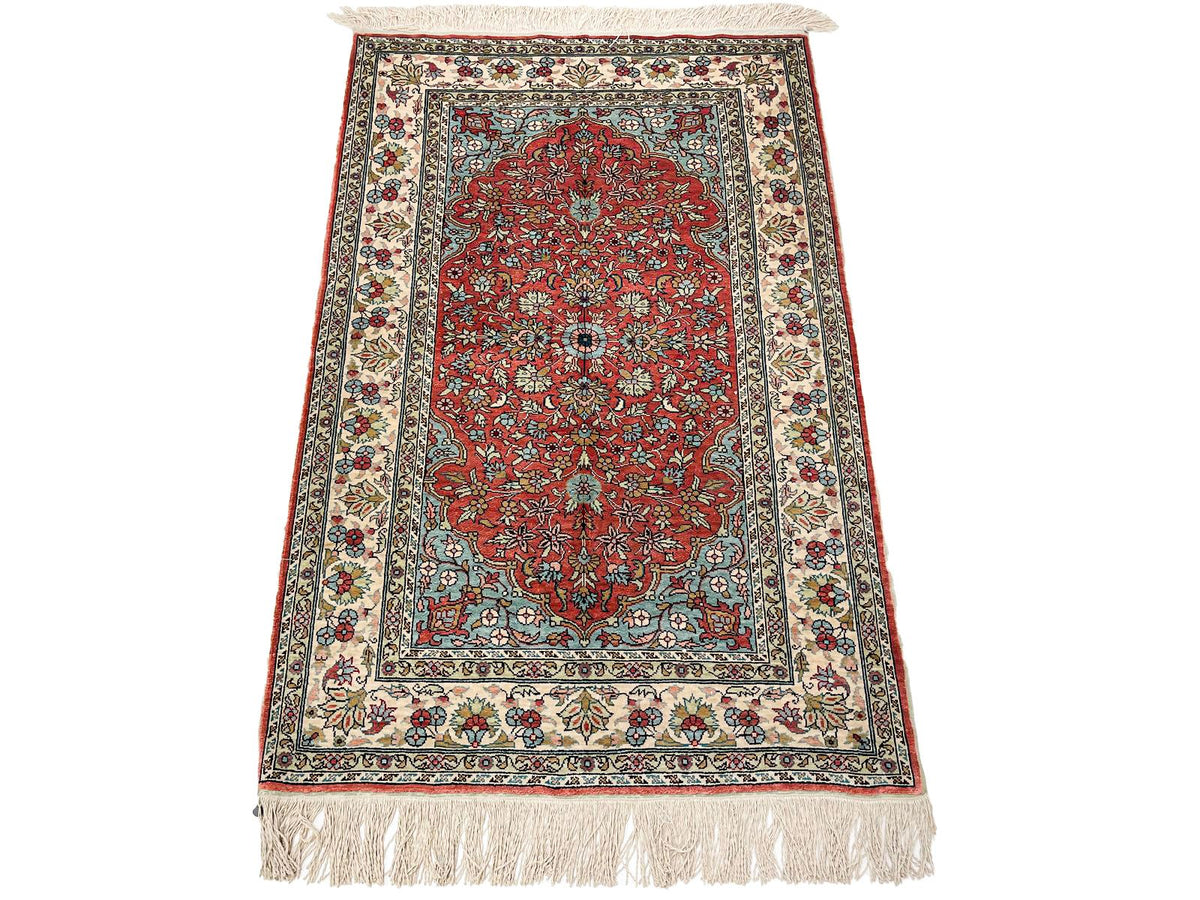 3x4 Pink and Ivory Turkish Traditional Rug