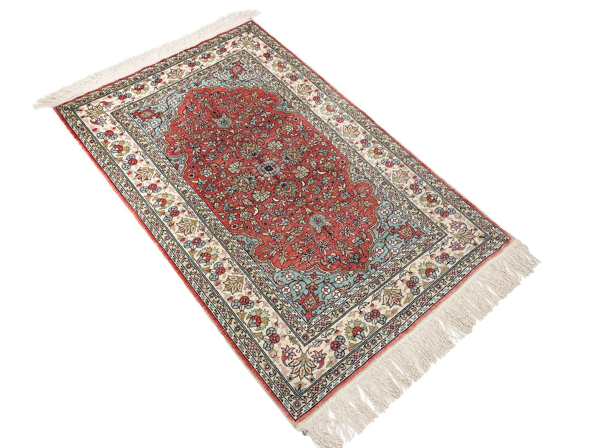 3x4 Pink and Ivory Turkish Traditional Rug