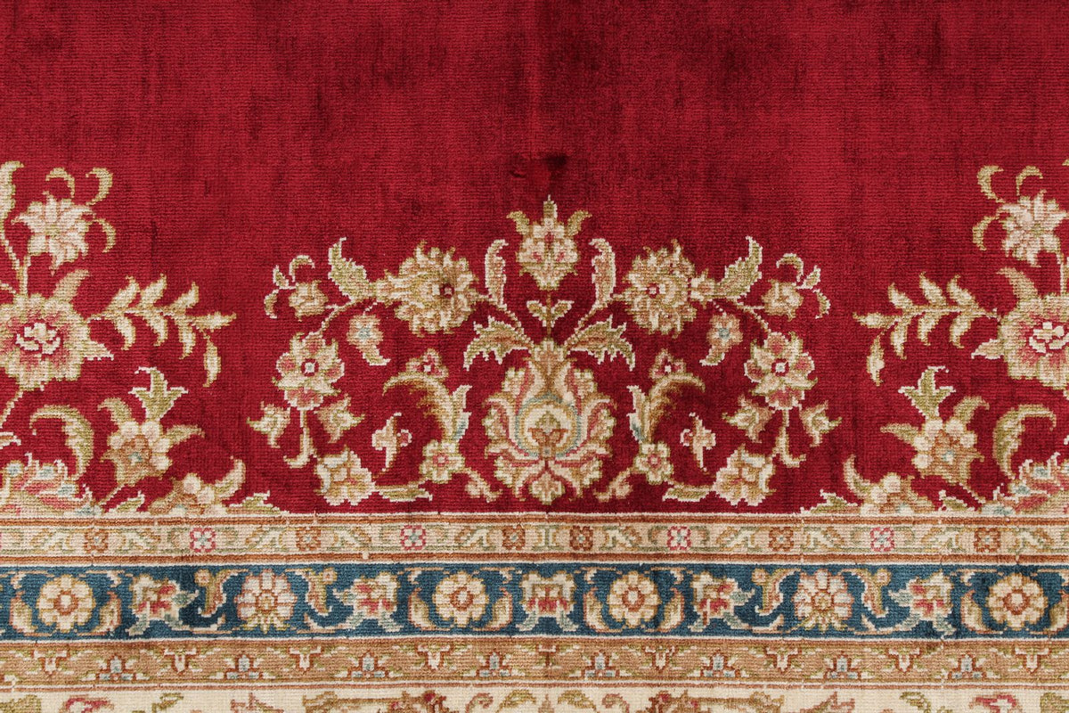 6x8 Red and Ivory Turkish Silk Rug