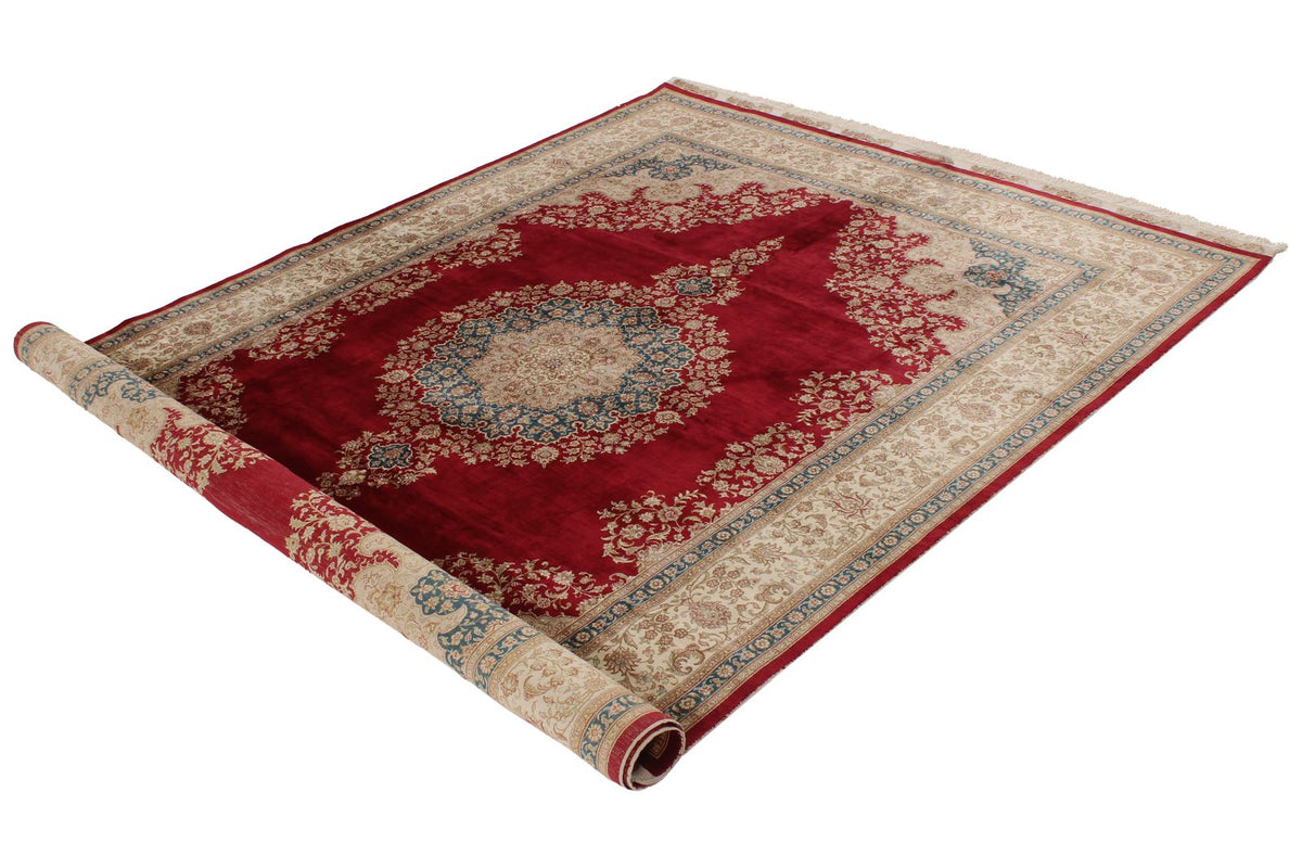 6x8 Red and Ivory Turkish Silk Rug