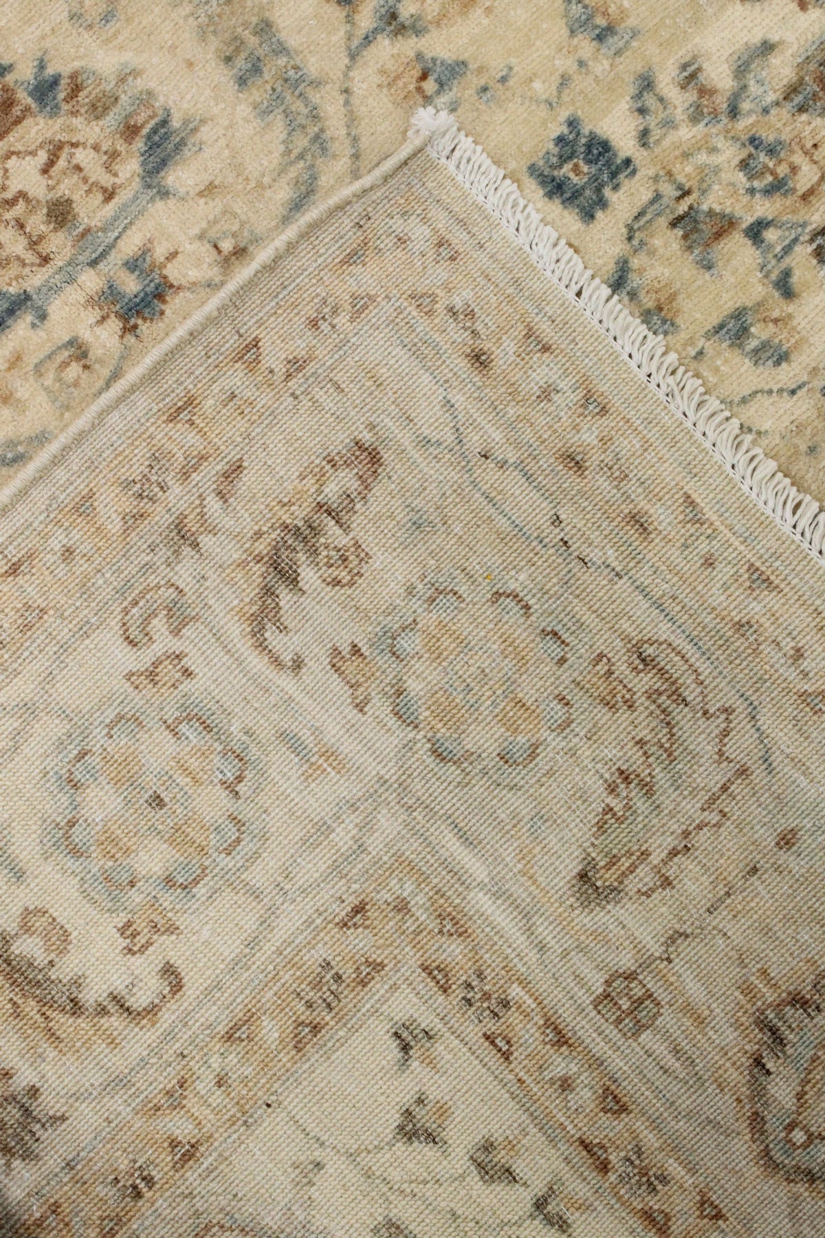 5x8 Blue and Ivory Traditional Rug