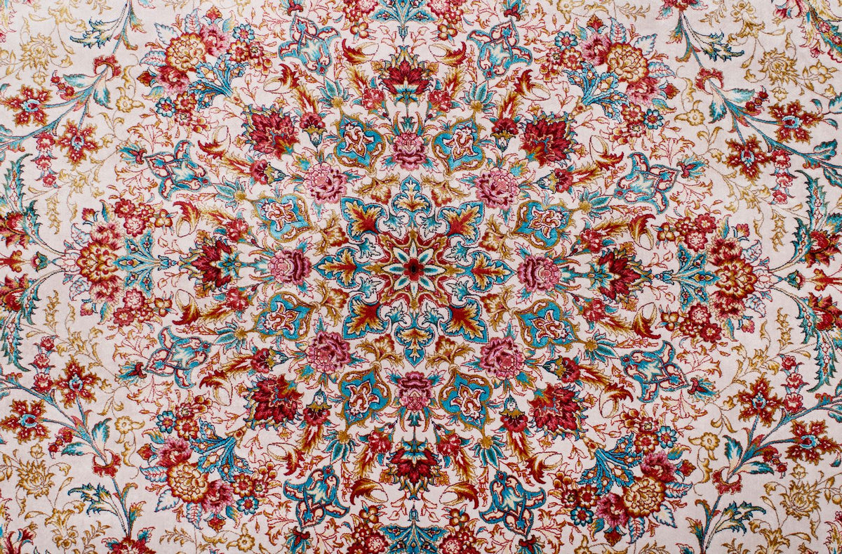 8x12 Ivory and pınk Turkish Silk Rug