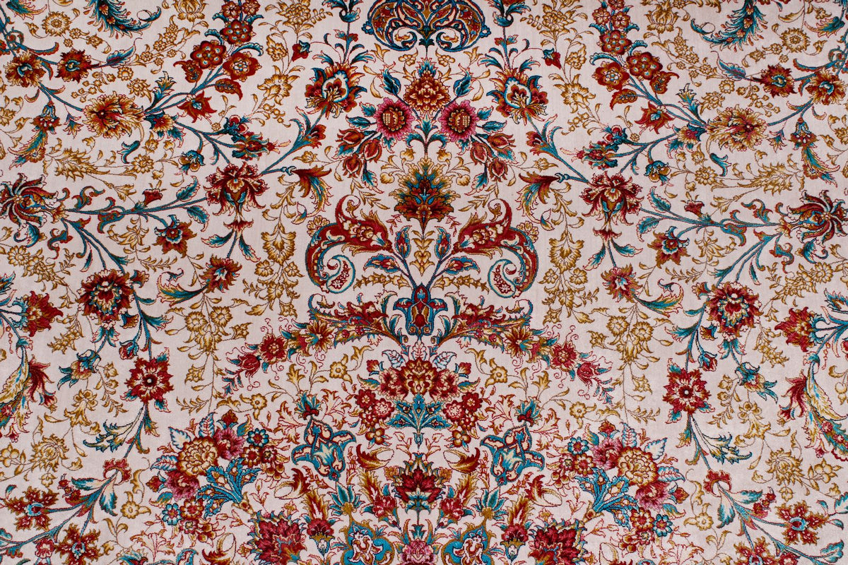 8x12 Ivory and pınk Turkish Silk Rug