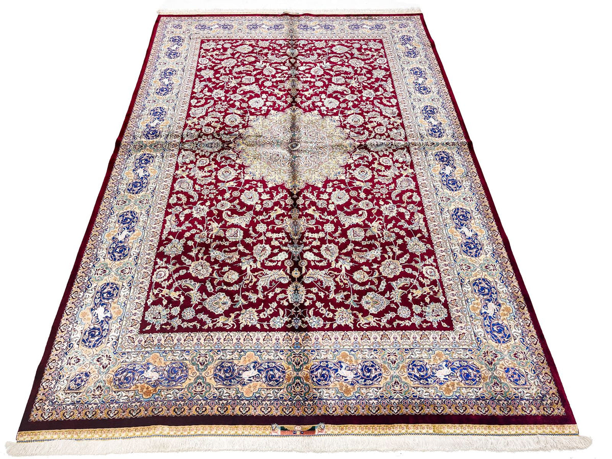 5x7 Red and Ivory Turkish Antep Rug