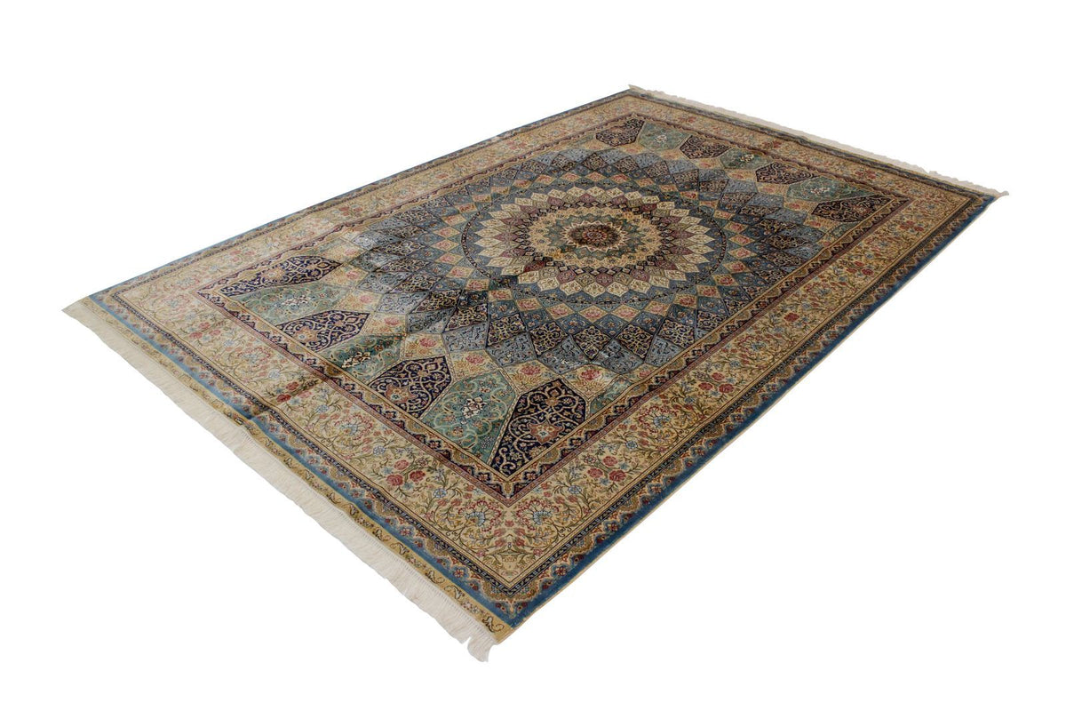 6x9 Ivory and Blue Turkish Silk Rug