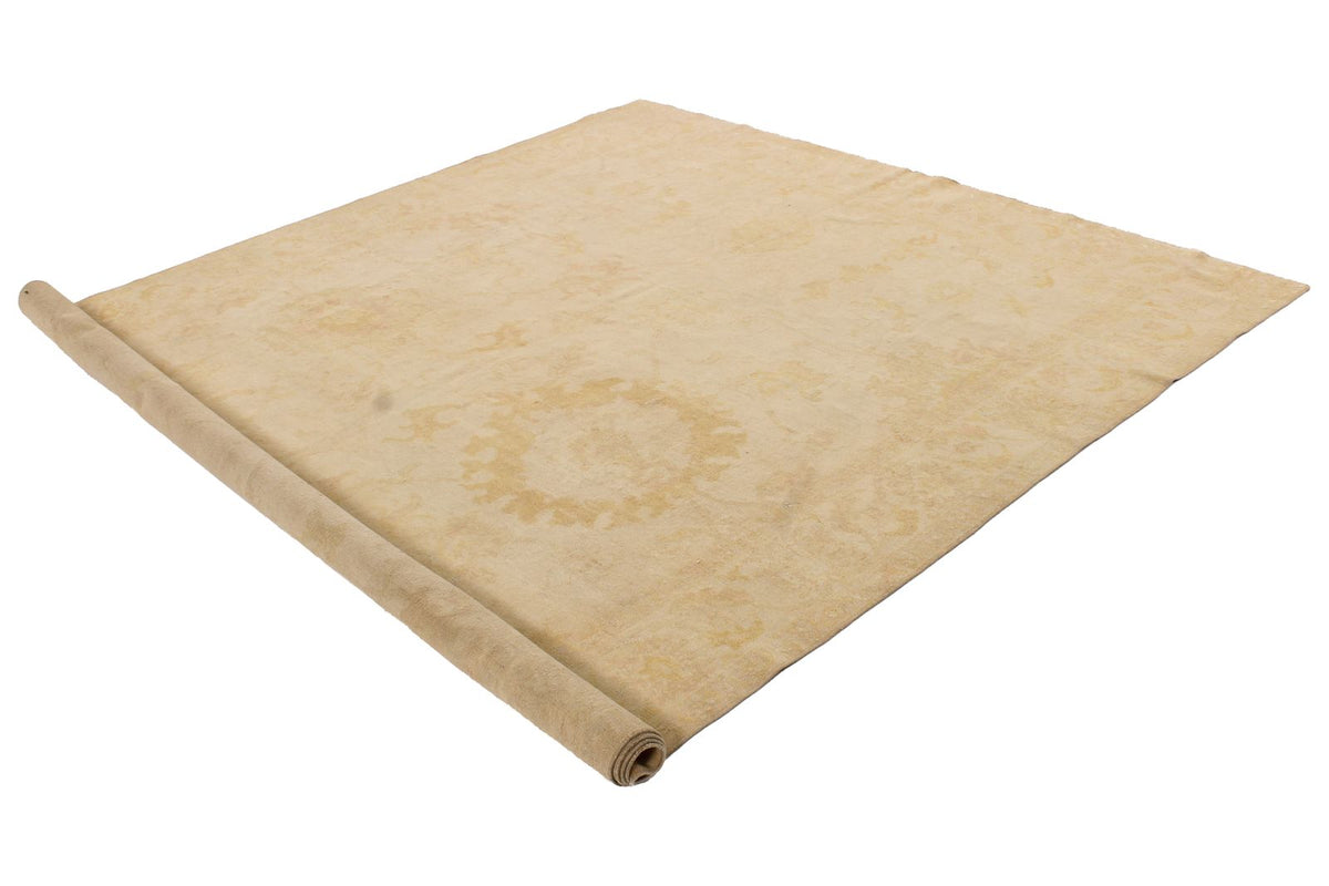 7x10 Beige and Ivory Turkish Traditional Rug