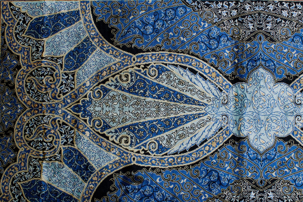 5x7 Black and Blue Turkish Silk Rug