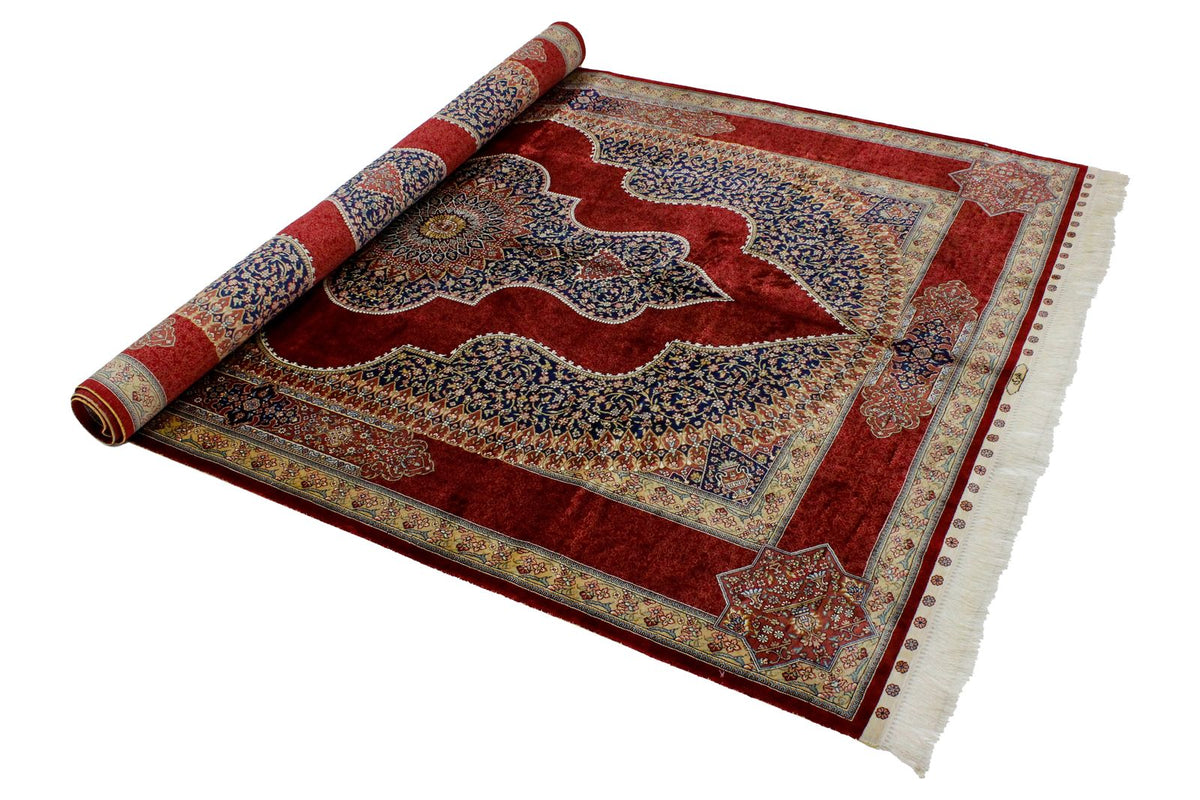 5x8 Red and Red Turkish Silk Rug