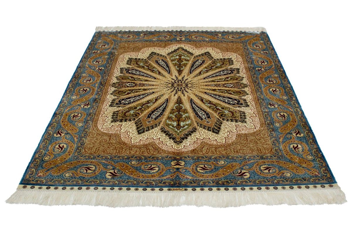 5x7 Ivory and Blue Turkish Silk Rug