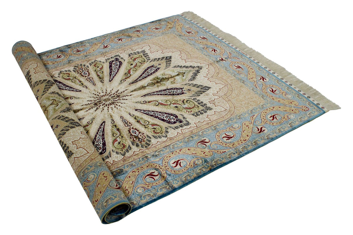5x7 Ivory and Blue Turkish Silk Rug