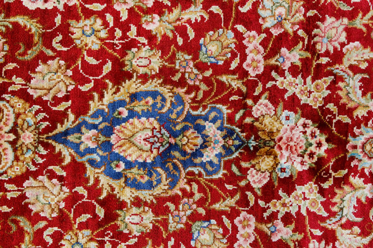 5x8 Red and Blue Turkish Silk Rug