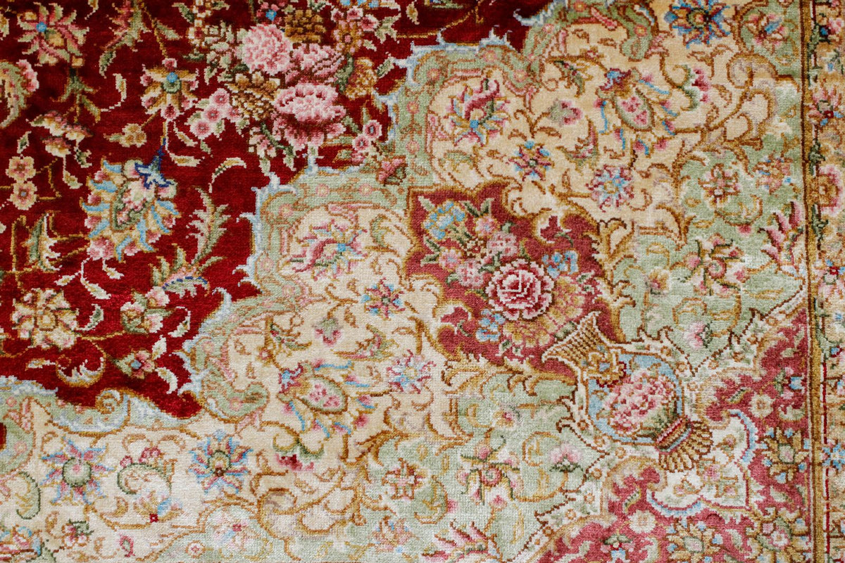 5x8 Red and Blue Turkish Silk Rug