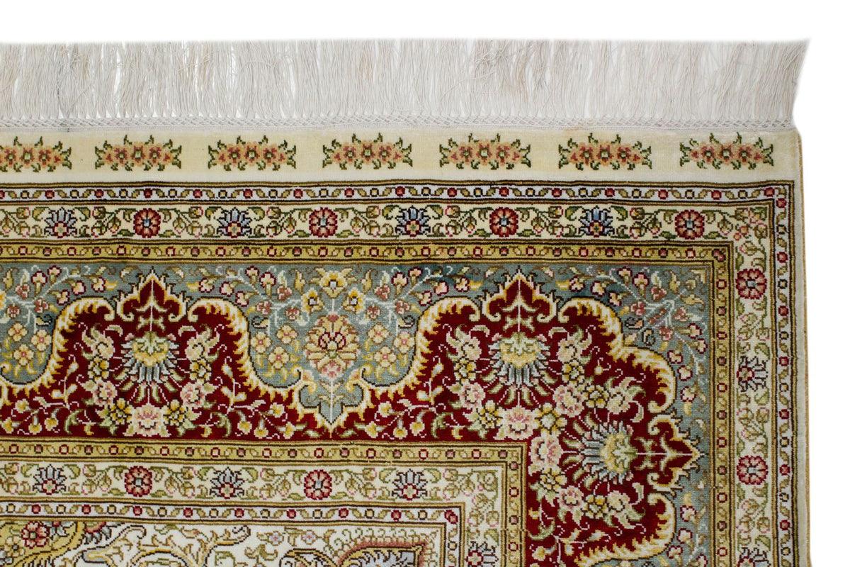 5x7 Ivory and Red Turkish Silk Rug