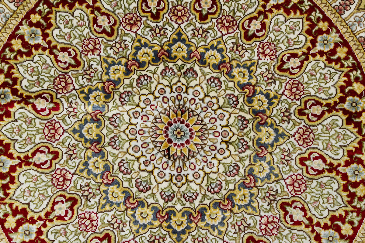 5x7 Ivory and Red Turkish Silk Rug