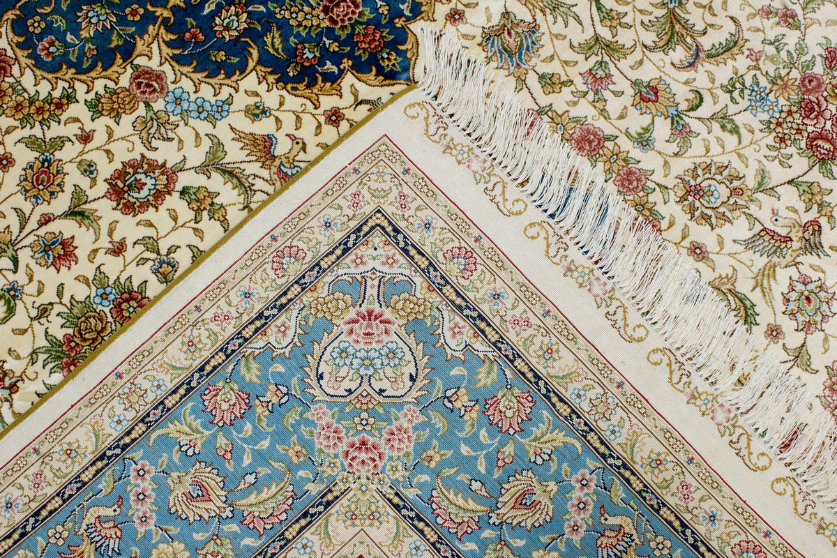 6x9 Ivory and Blue Turkish Silk Rug
