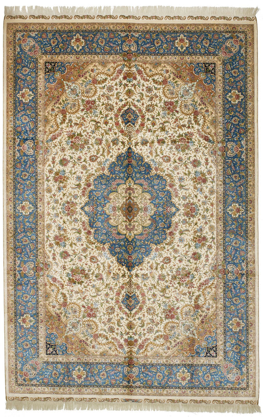 6x9 Ivory and Blue Turkish Silk Rug