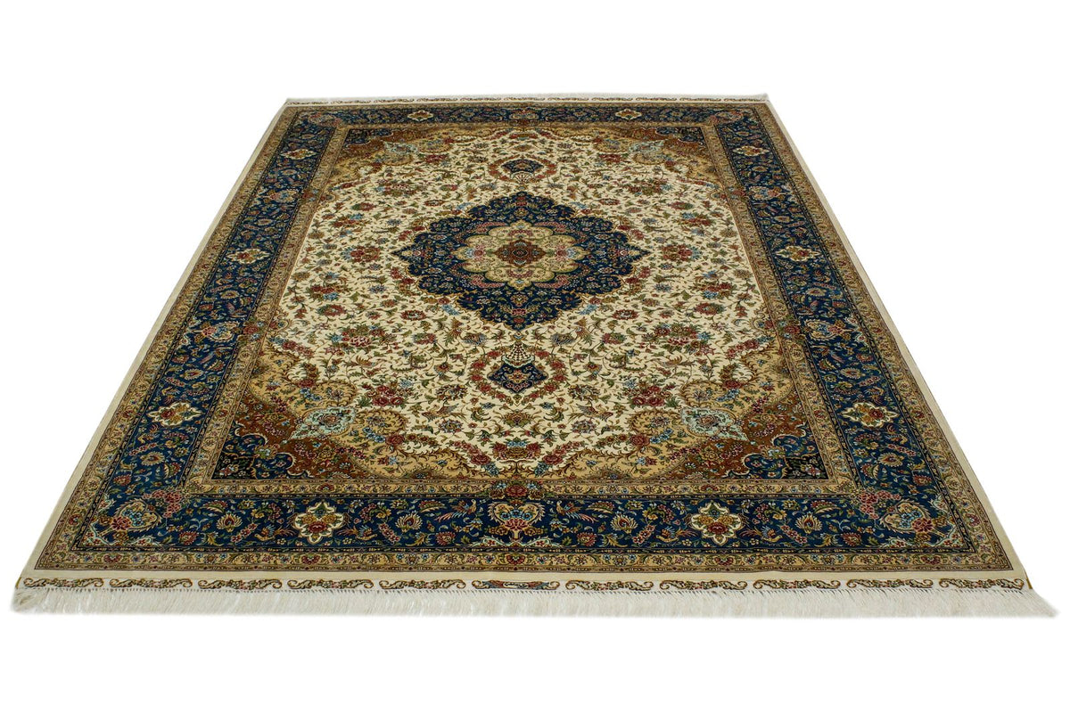 6x9 Ivory and Blue Turkish Silk Rug