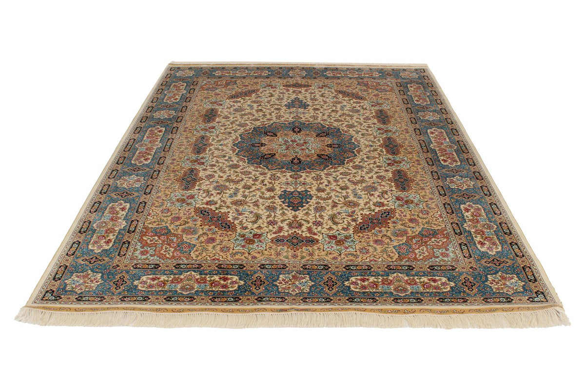 6x9 Ivory and Blue Turkish Silk Rug