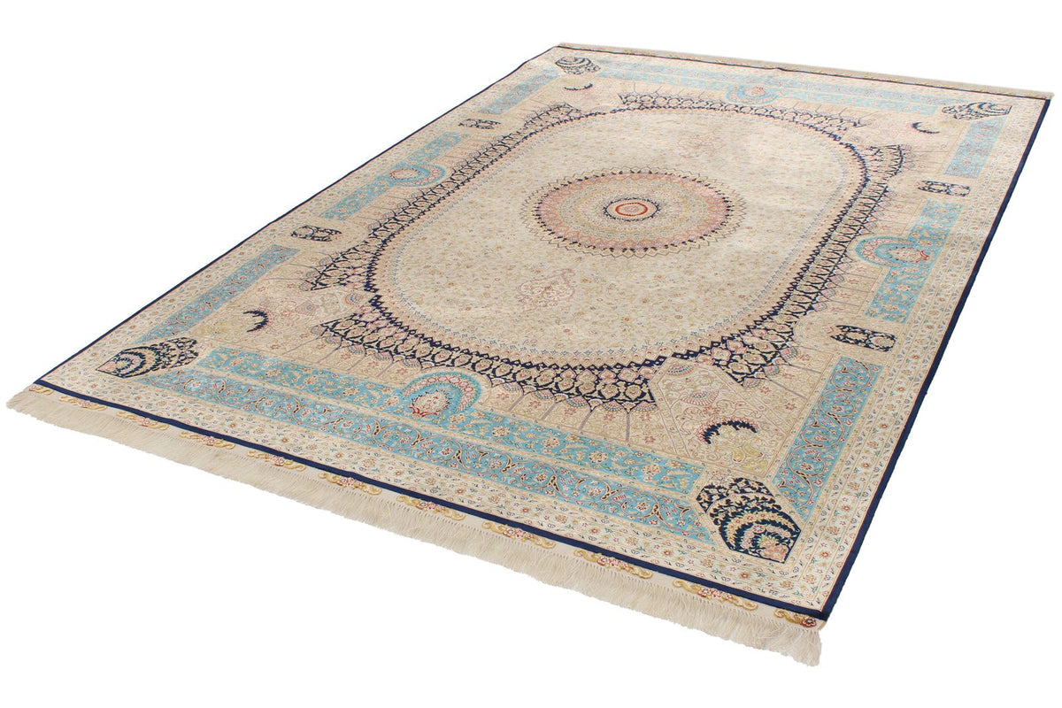 6x9 Ivory and Blue Turkish Silk Rug