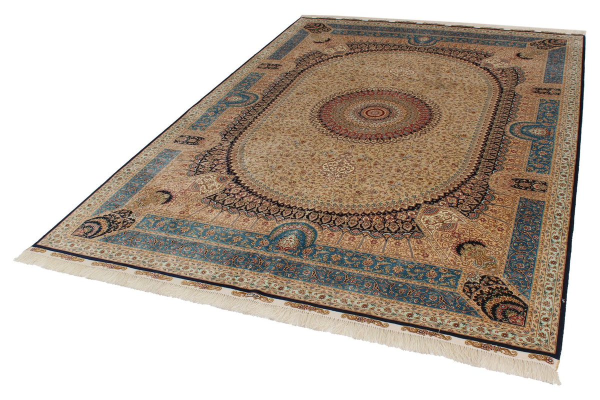 6x9 Ivory and Blue Turkish Silk Rug