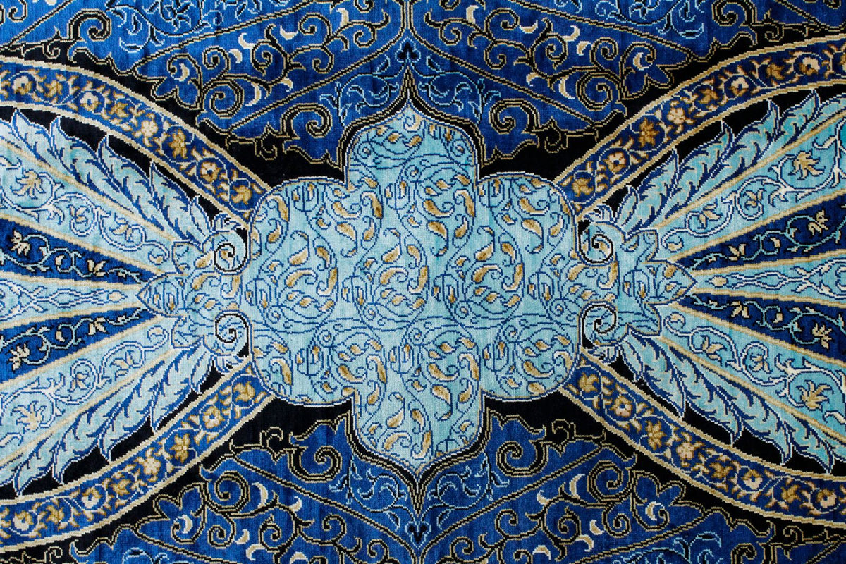 6x9 Black and Navy Turkish Silk Rug