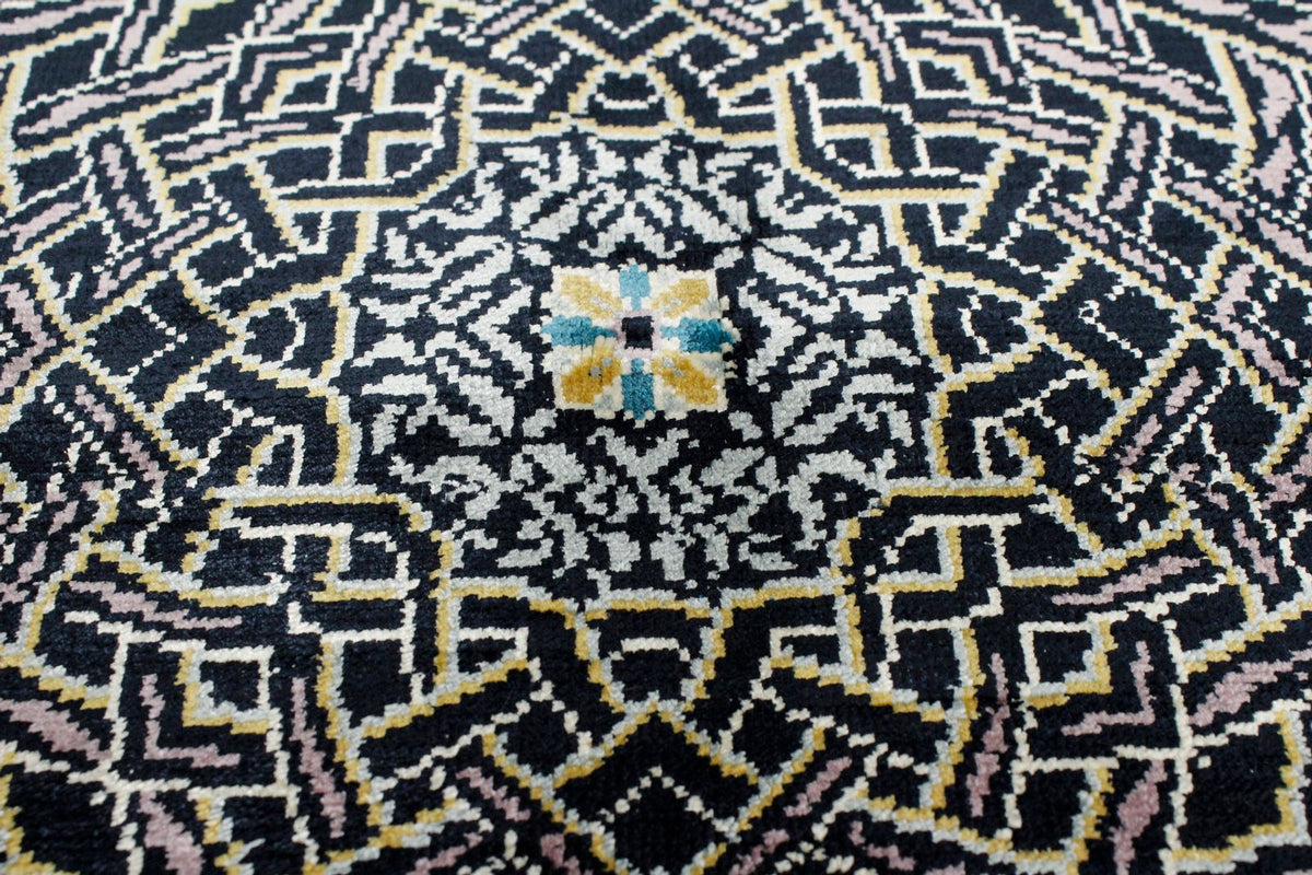 6x9 Black and Blue Turkish Silk Rug